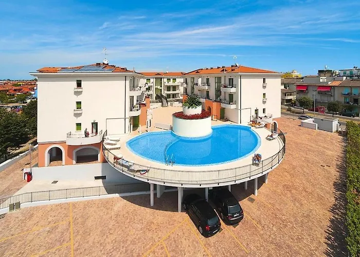 Apartment In Caorle Near Tennis Court